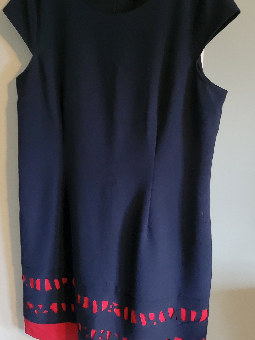 Harve Benard Navy Shift Dress with Red Cutout Hem